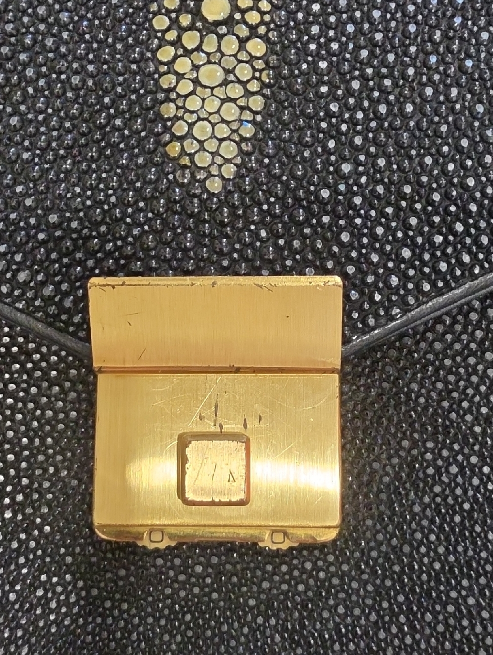 Mosart Vintage Stingray Cluth Purse - Picture 2 of 9